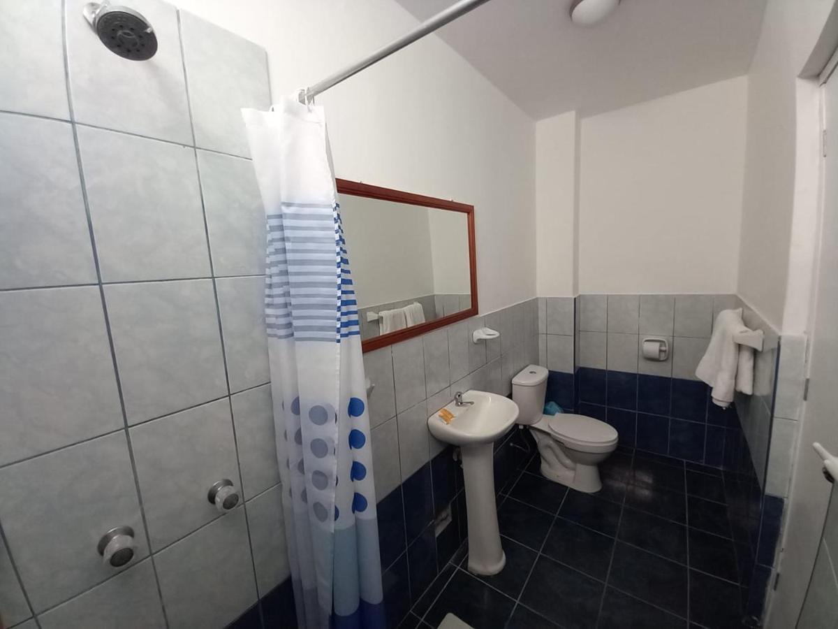 Hostal Los Frayles Paracas Ngoại thất bức ảnh