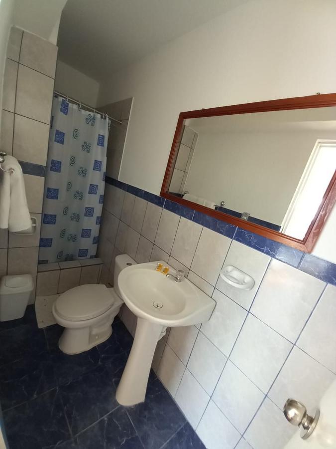 Hostal Los Frayles Paracas Ngoại thất bức ảnh