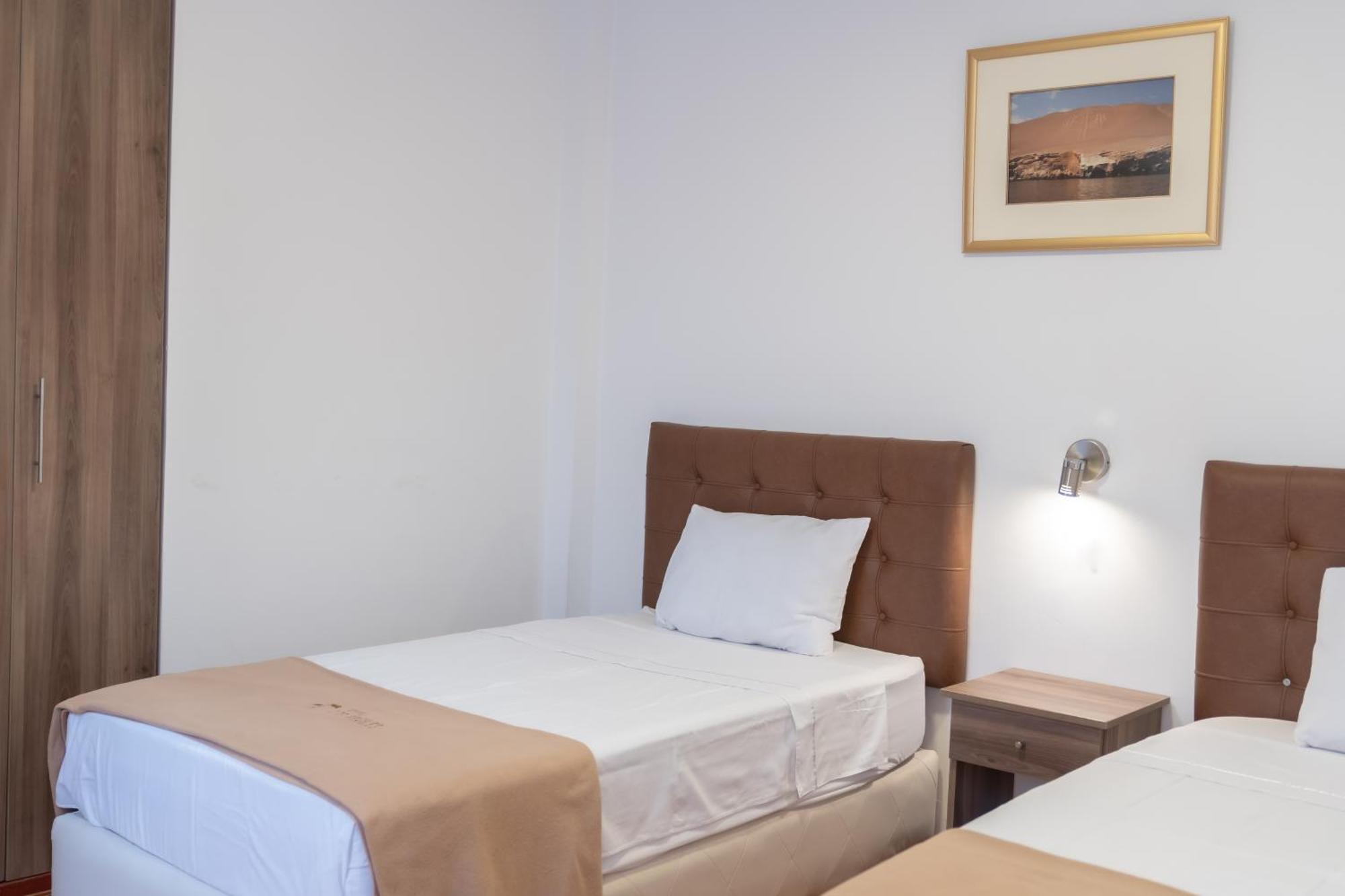 Hostal Los Frayles Paracas Ngoại thất bức ảnh